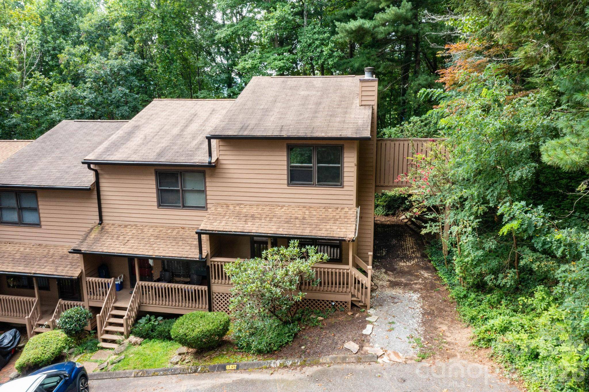 404 Buck Cove TER, Asheville, NC 28805