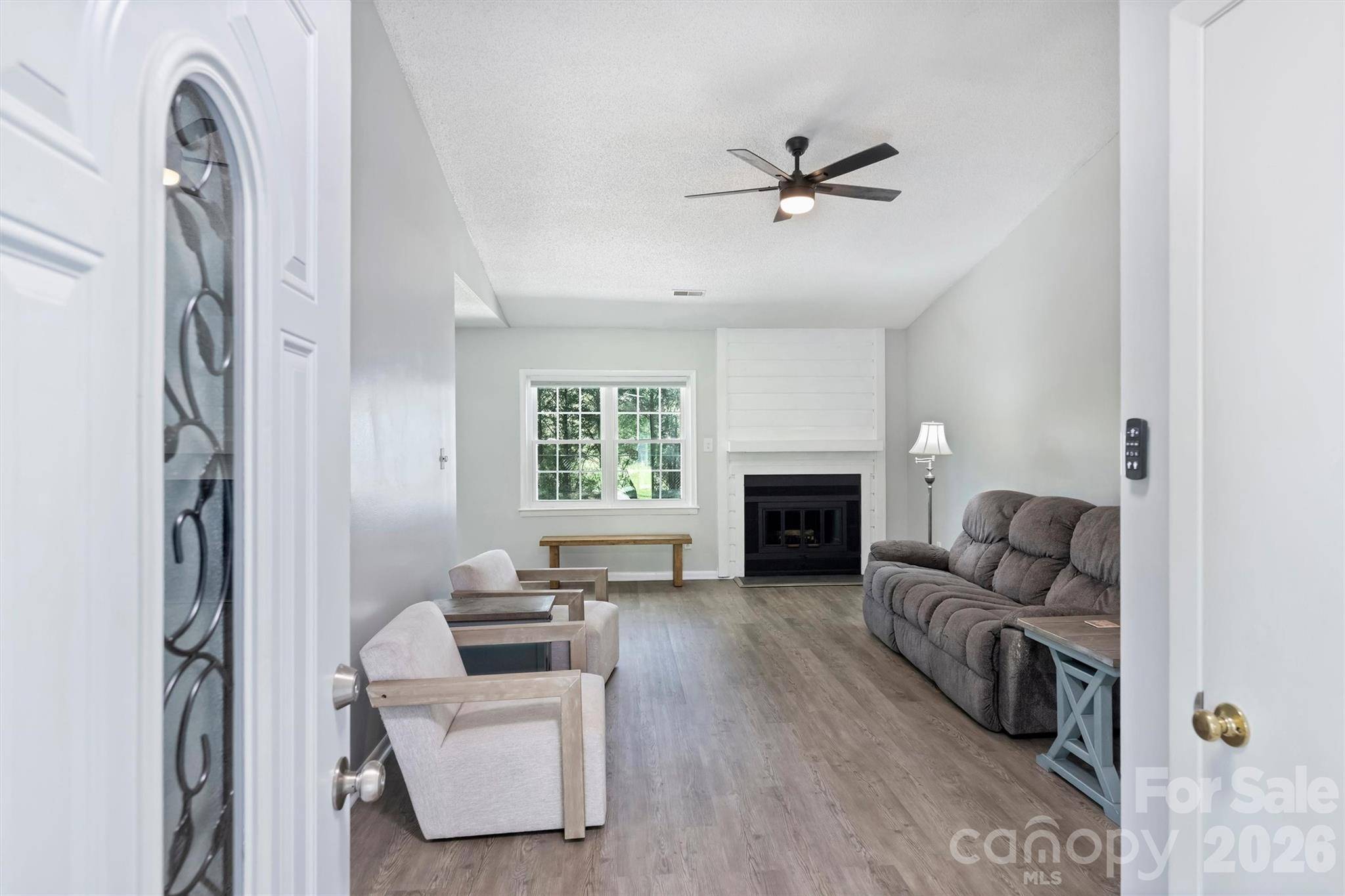 6422 Pineburr RD, Charlotte, NC 28211