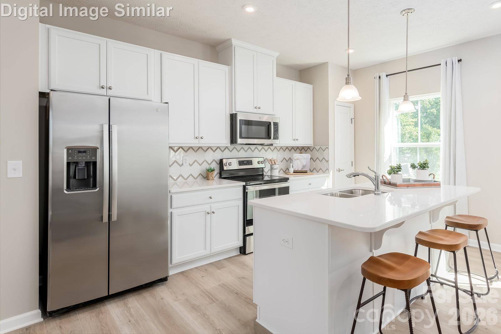 7367 Marino CT, Charlotte, NC 28212