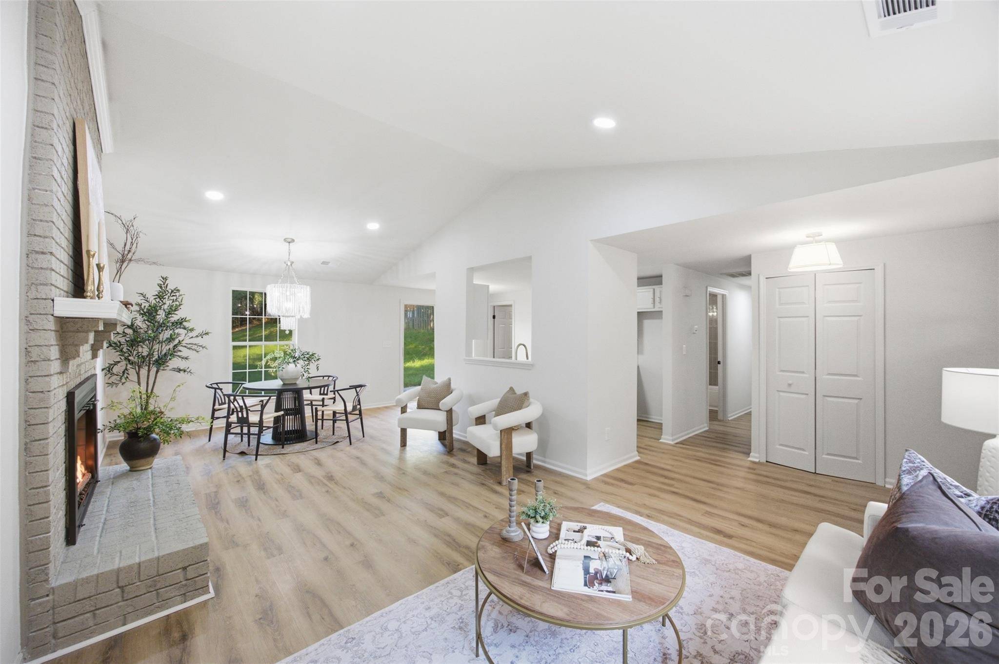 8056 Lawyers RD, Charlotte, NC 28227
