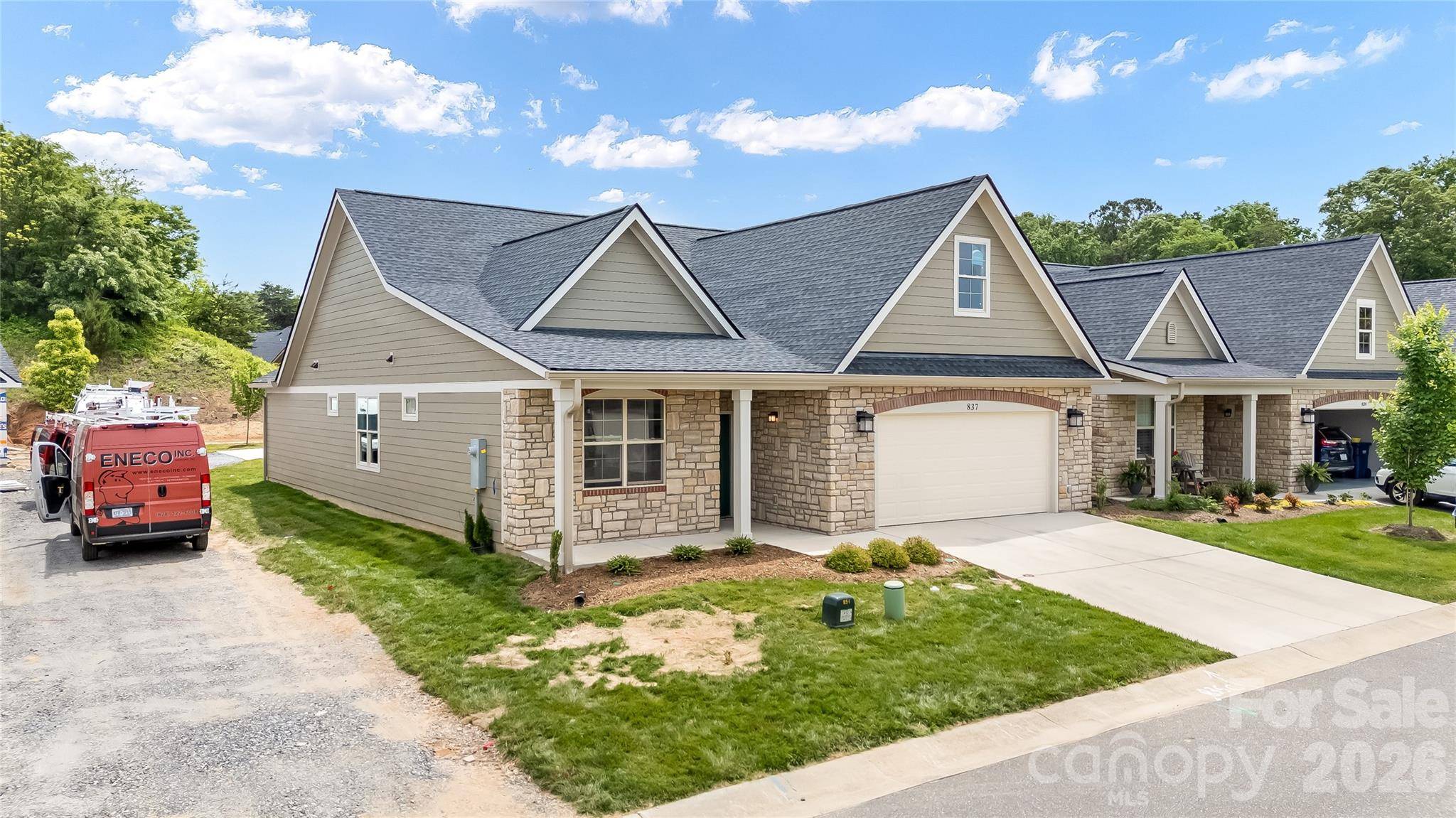 827B Wynnshire DR #65, Hickory, NC 28601