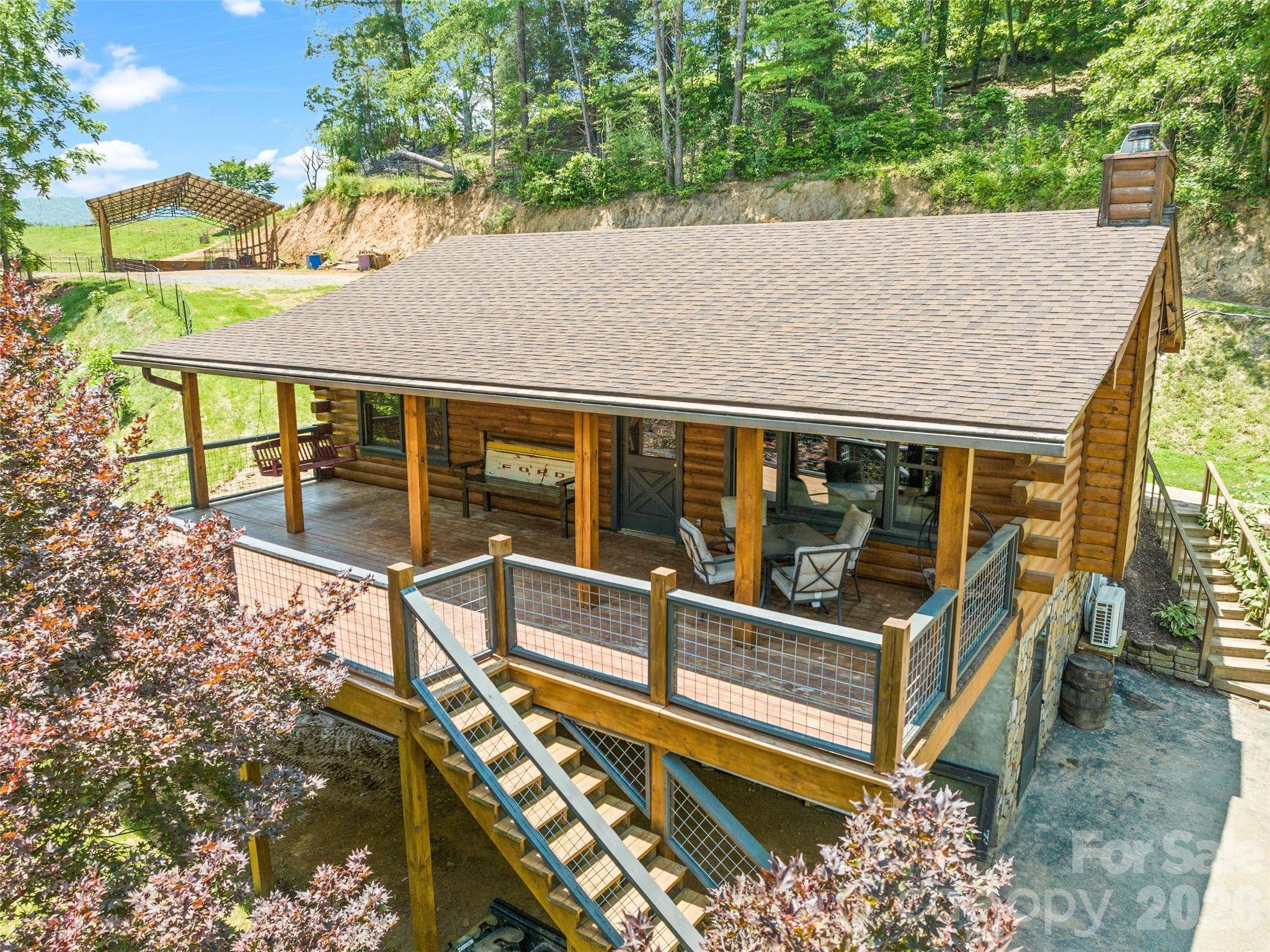 367 Robinson RD, Clyde, NC 28721