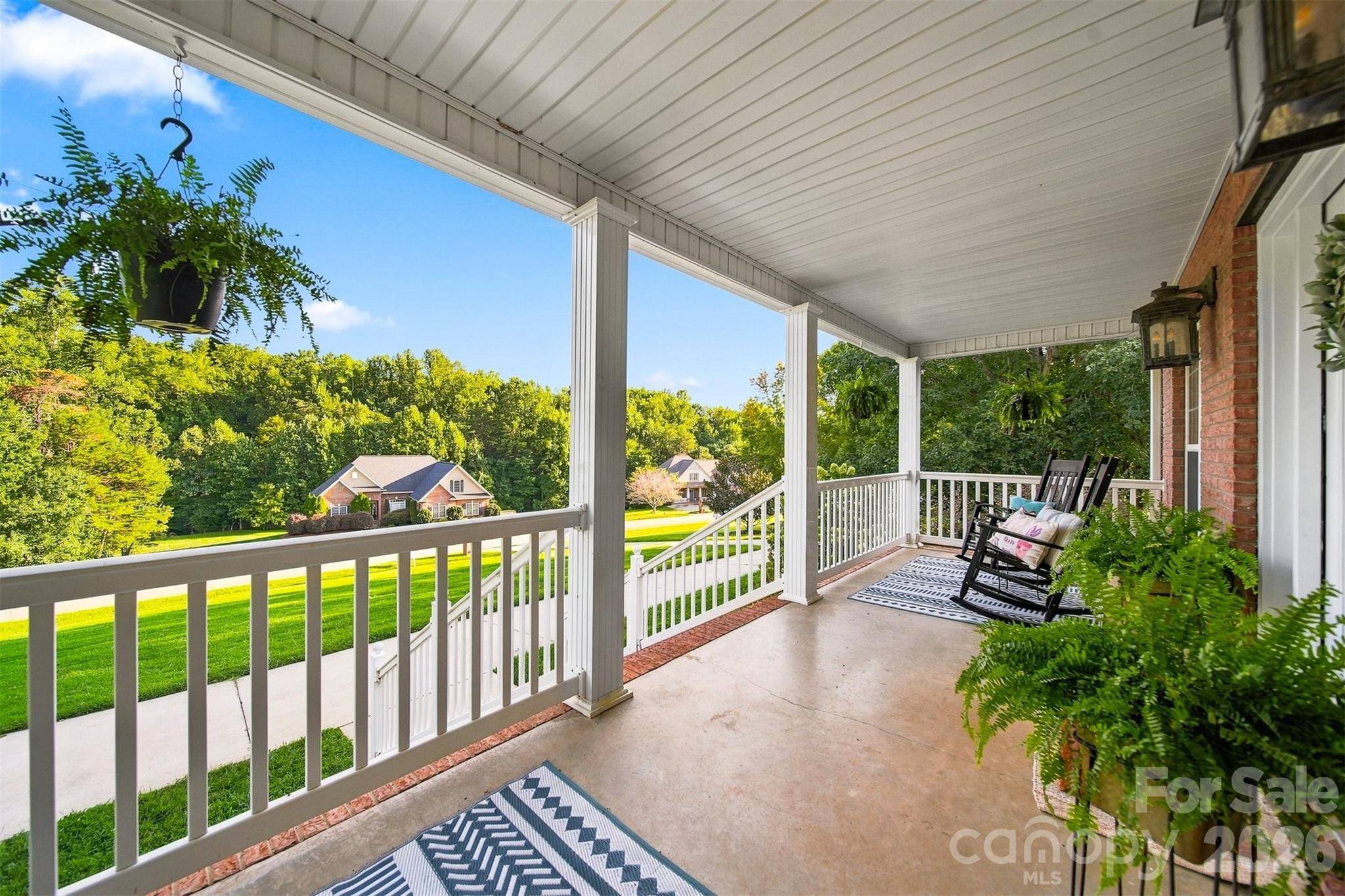 1221 Willow Creek DR, Newton, NC 28658