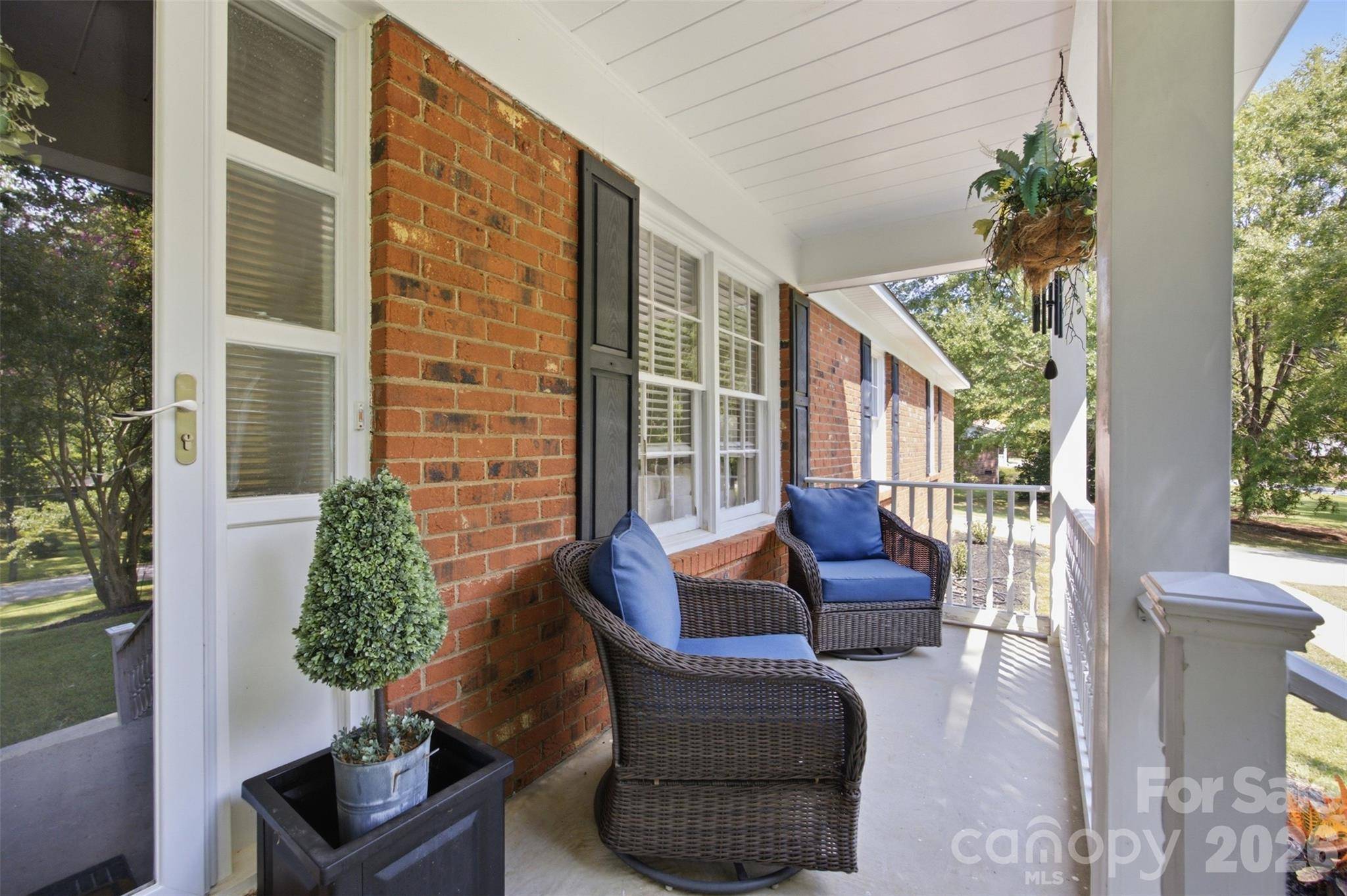 815 Lakeside CIR, Lancaster, SC 29720