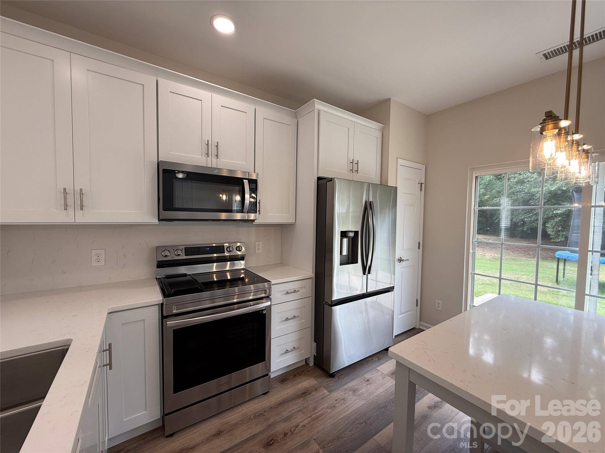 3404 Laurenhurst LN, Charlotte, NC 28270