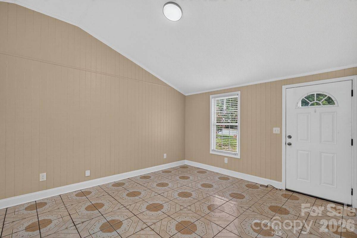 407 S Trenton ST, Gastonia, NC 28052