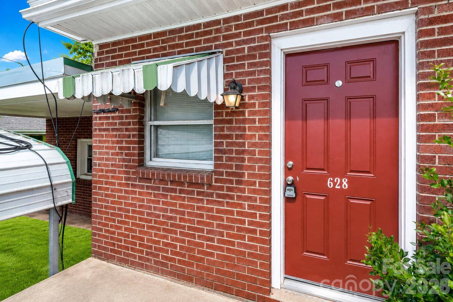 628 N Kelly ST, Statesville, NC 28677