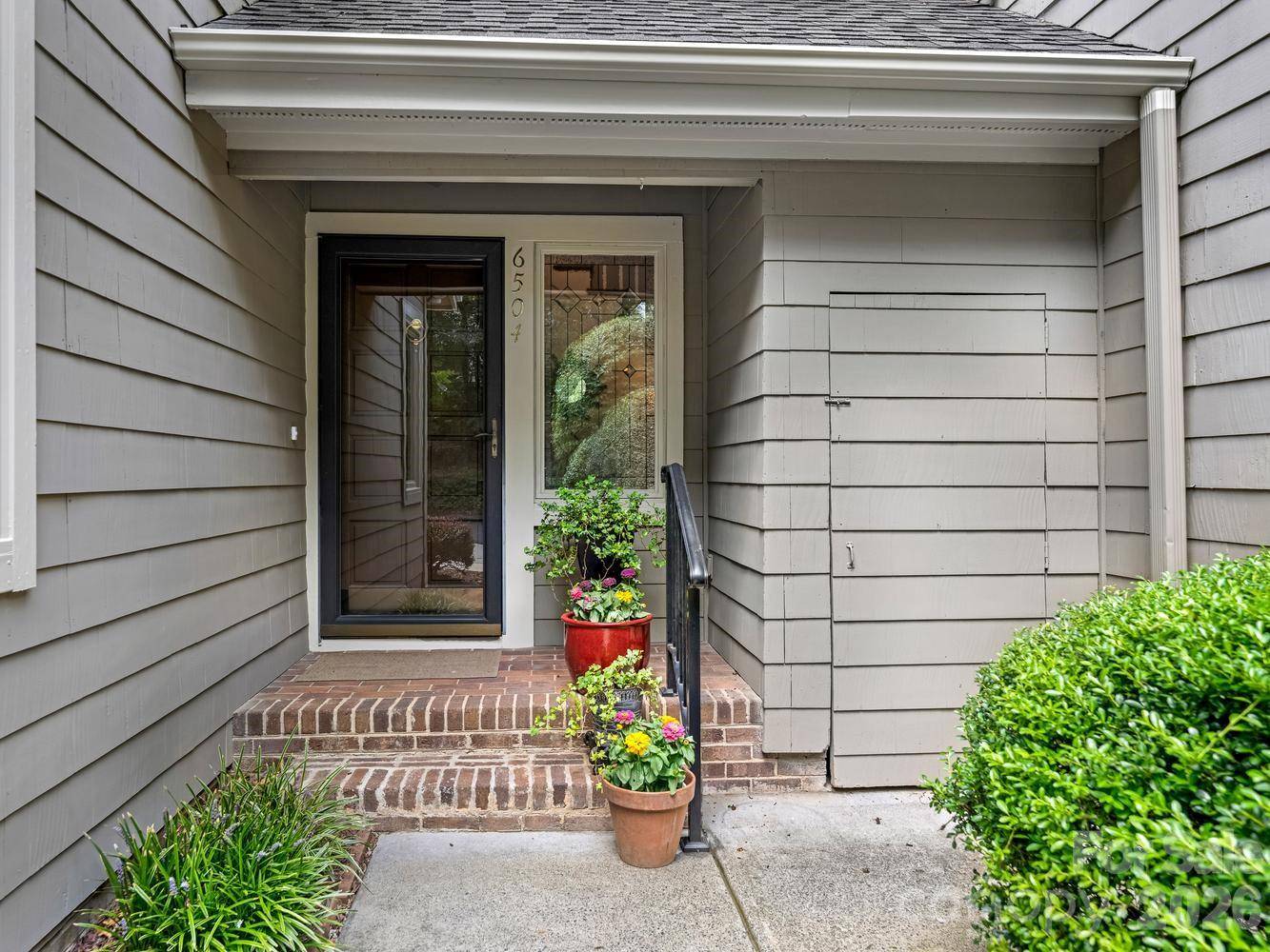 6504 Racquet Wood CT, Charlotte, NC 28226