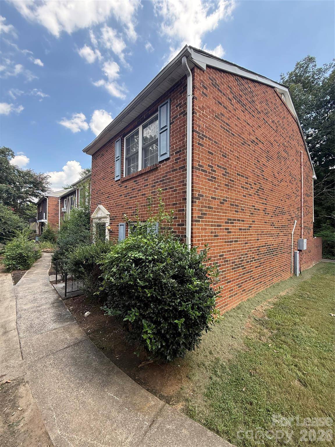 11037 Hunter Trail LN, Charlotte, NC 28226