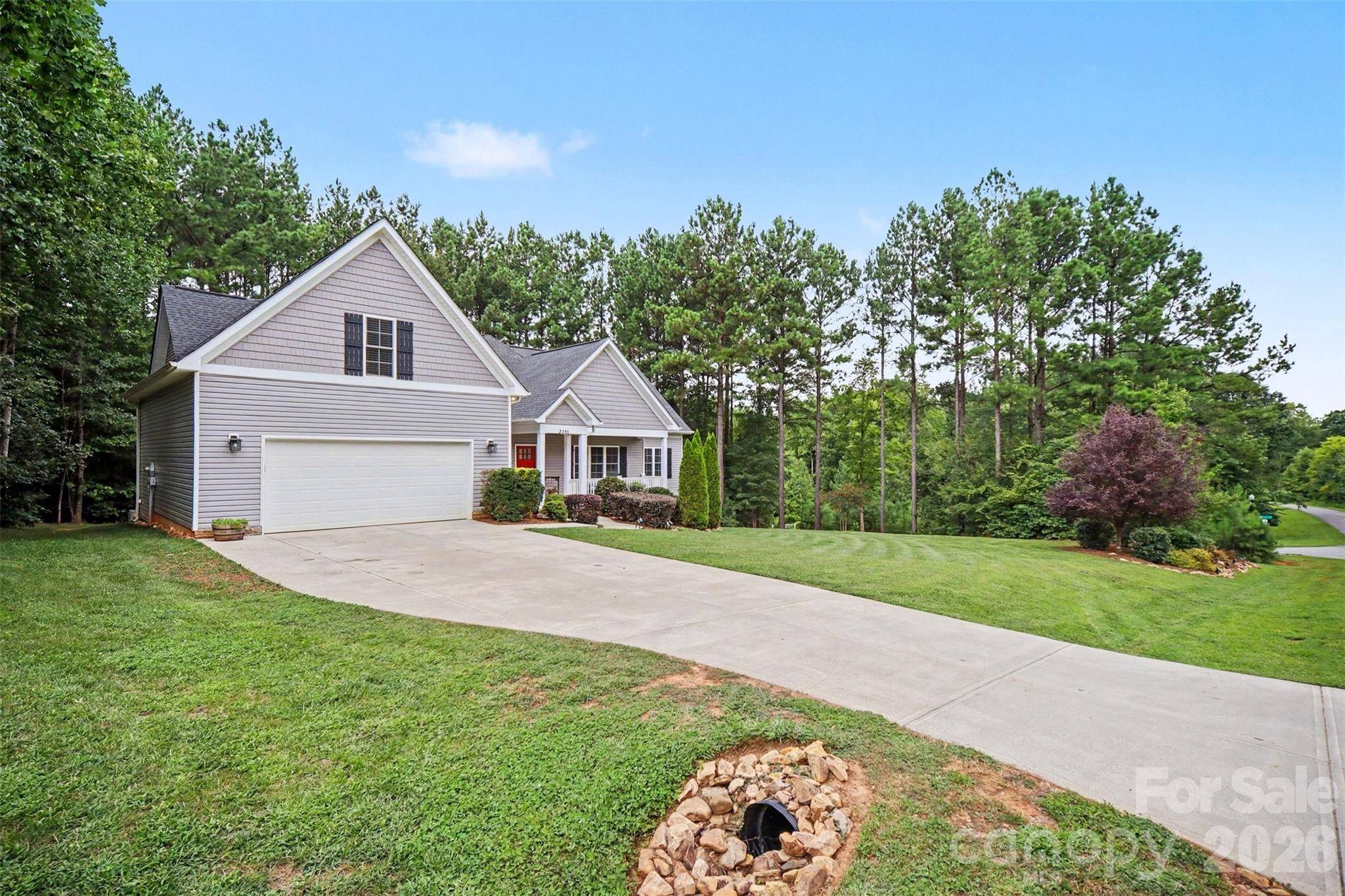 3396 Long Cedar LN, Alexis, NC 28006