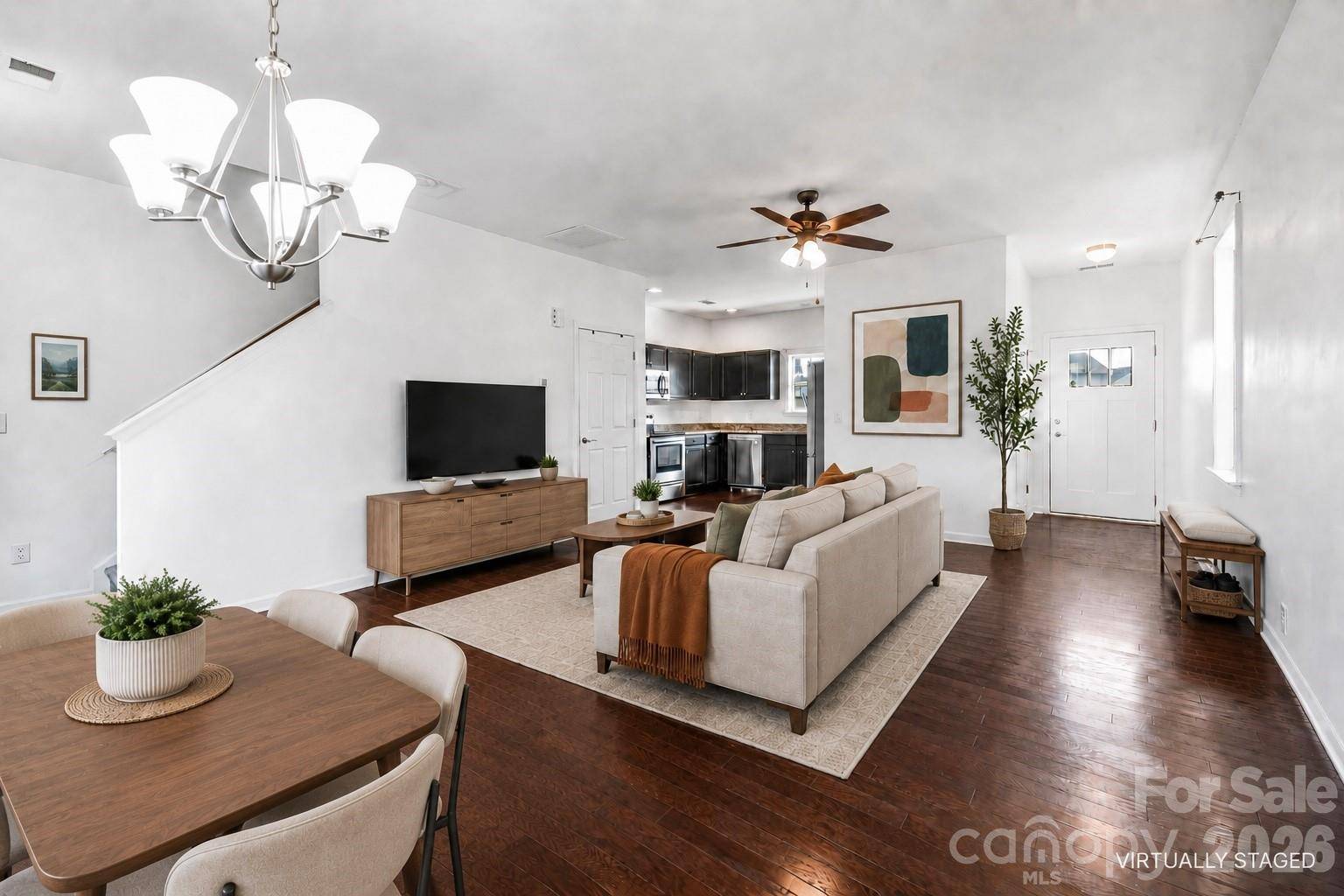 738 Cardwell LN, Fletcher, NC 28732