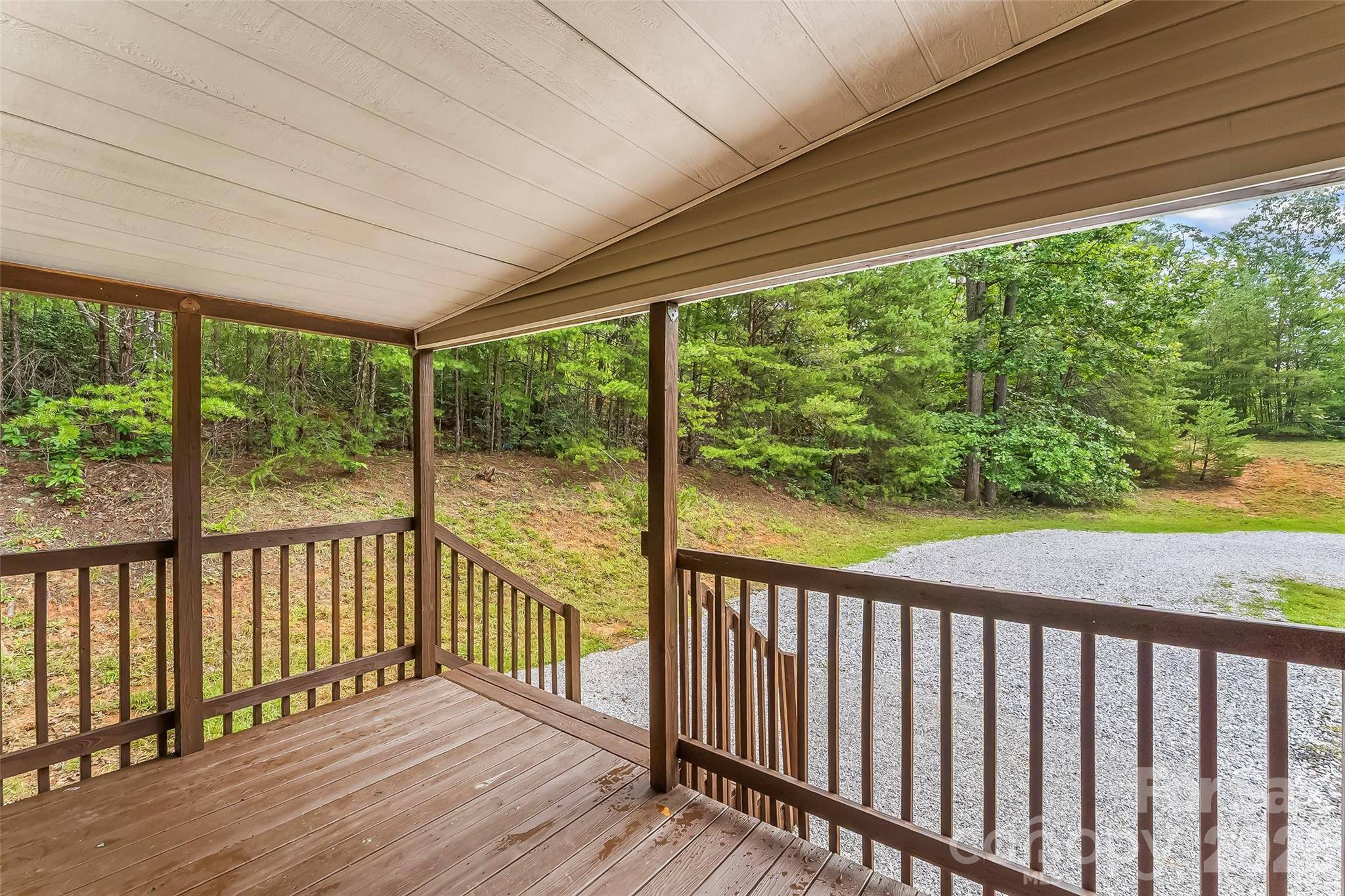 390 Stacy Hollow DR, Marion, NC 28752