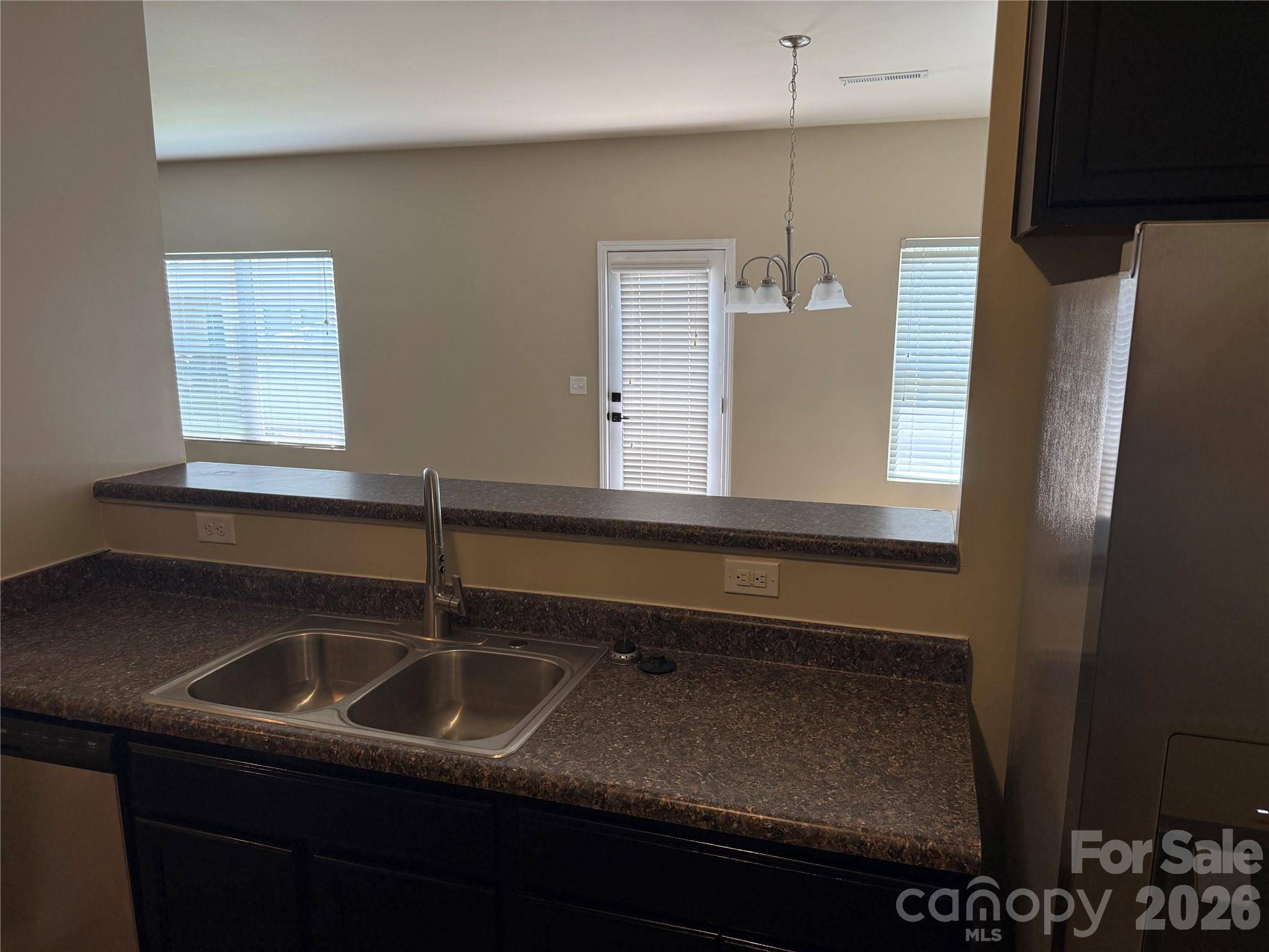 14304 Evening Flight LN, Charlotte, NC 28262