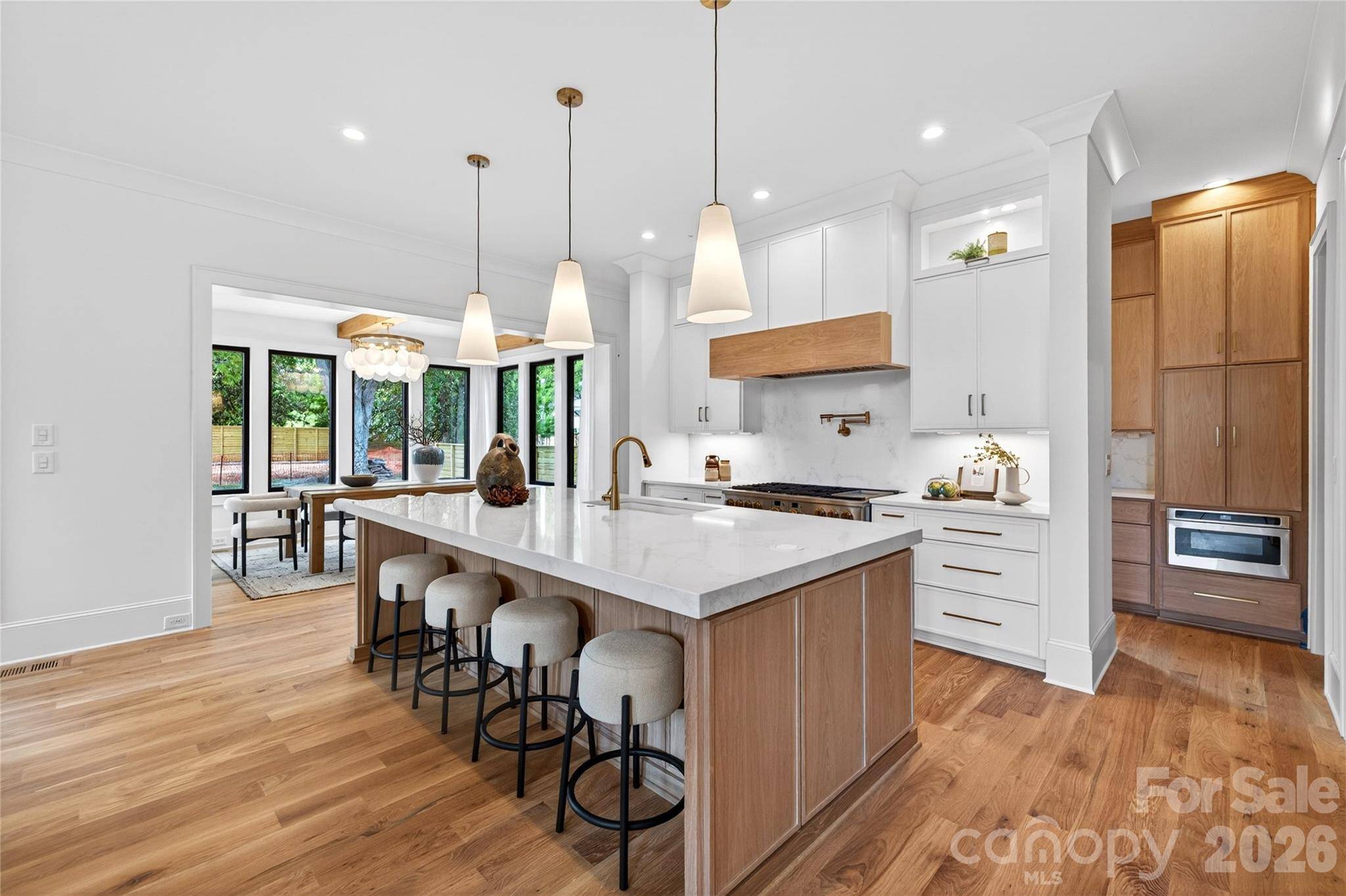 709 Bertonley AVE, Charlotte, NC 28211
