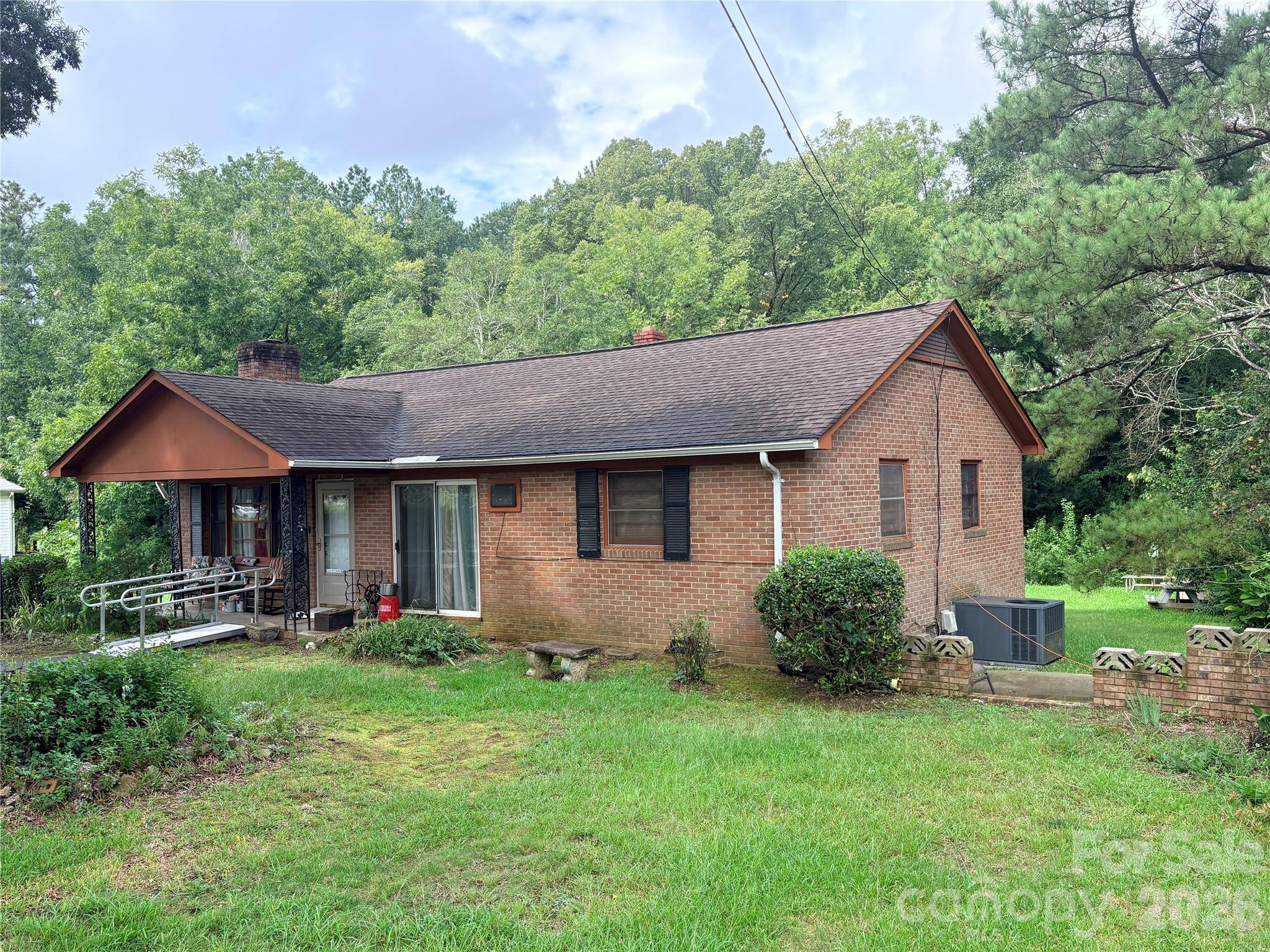 420 Hampton RD, Lancaster, SC 29720