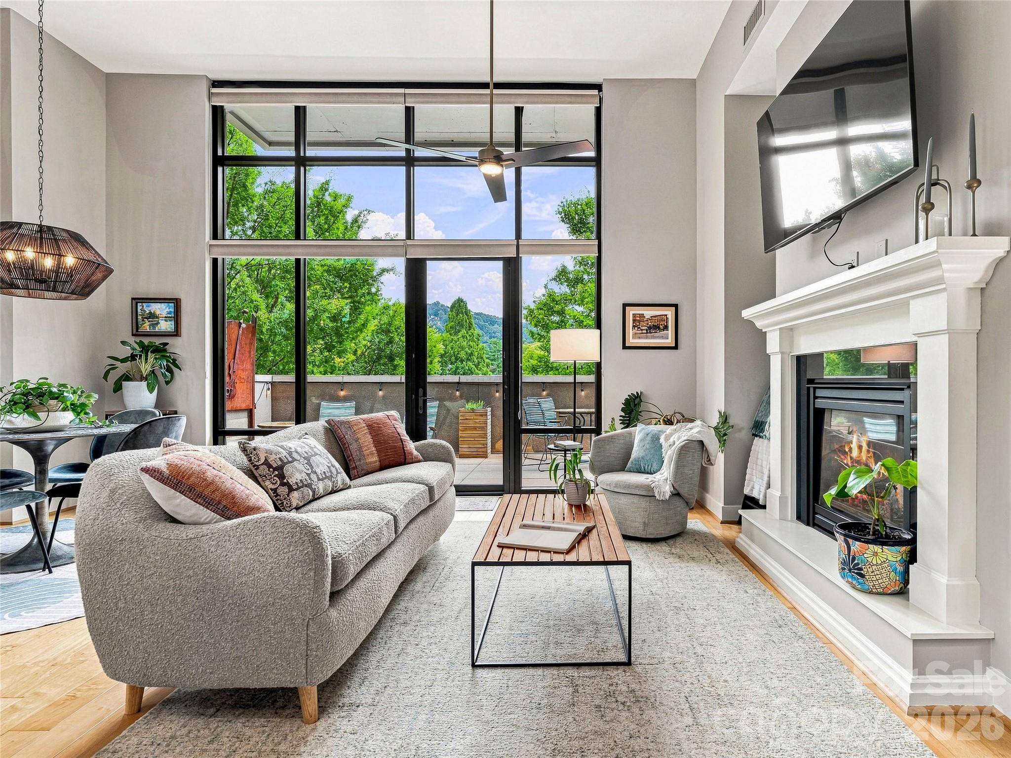 60 N Market ST #117, Asheville, NC 28801