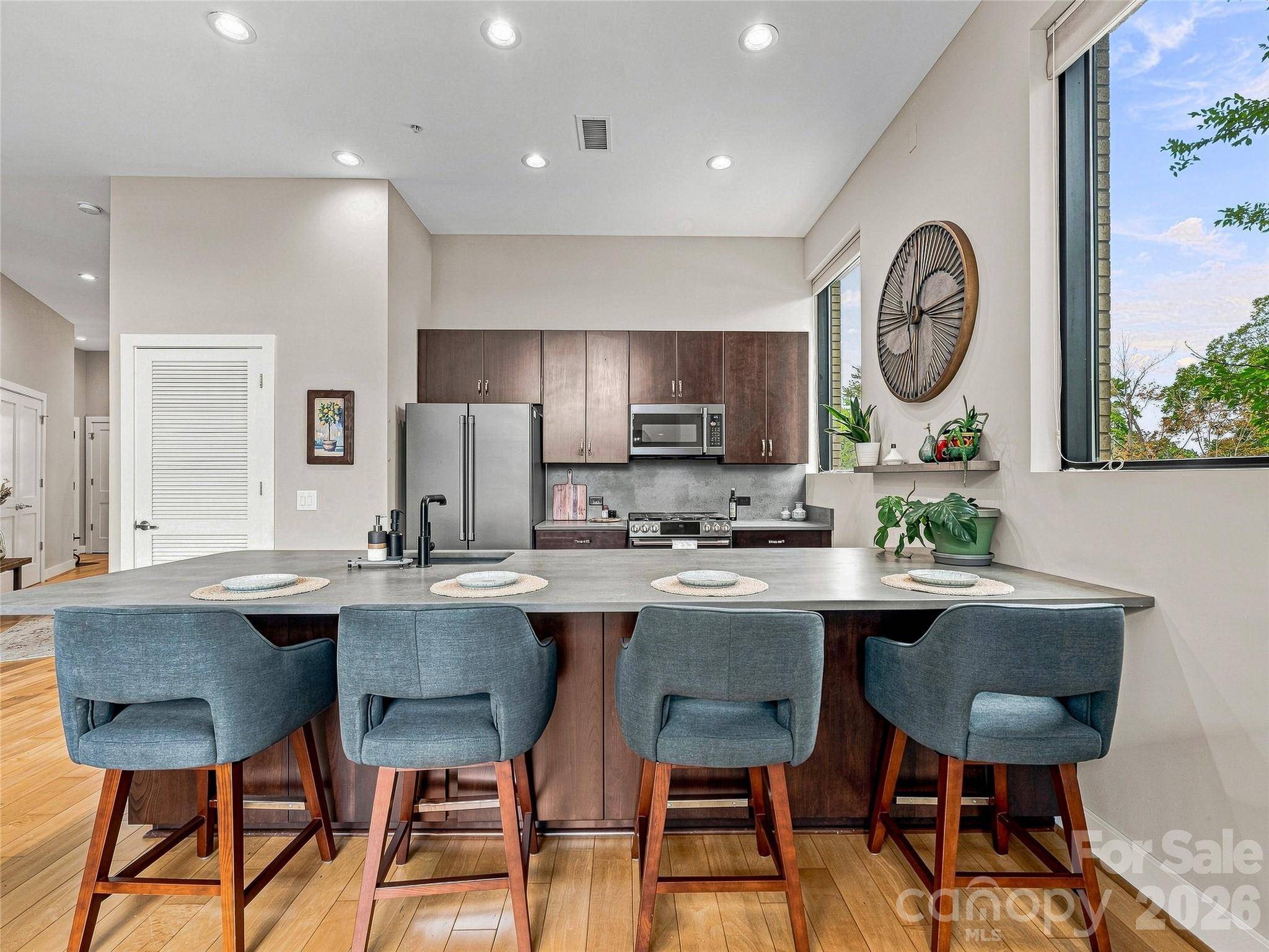 60 N Market ST #117, Asheville, NC 28801