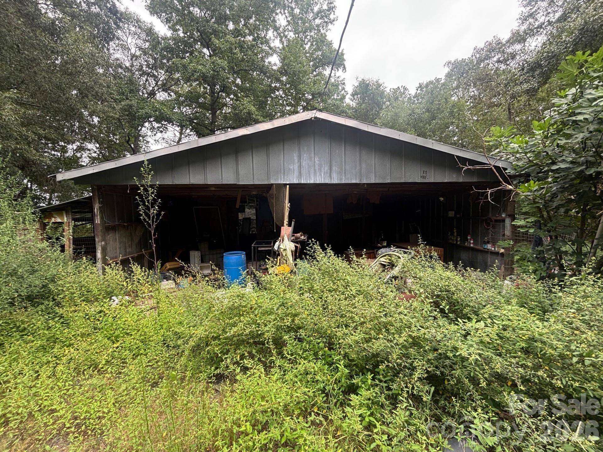 231 Deaton RD, Mount Gilead, NC 27306