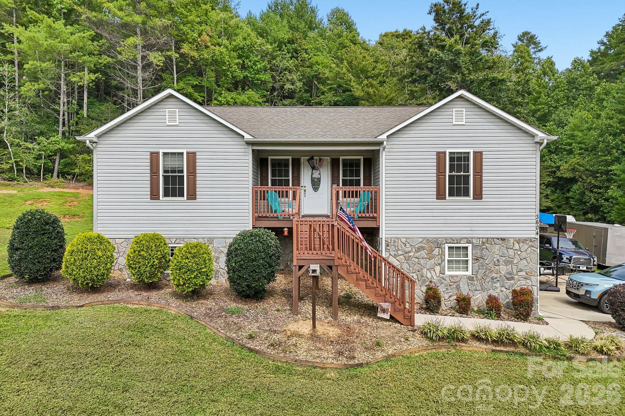 3604 Deerbrook RD, Lenoir, NC 28645