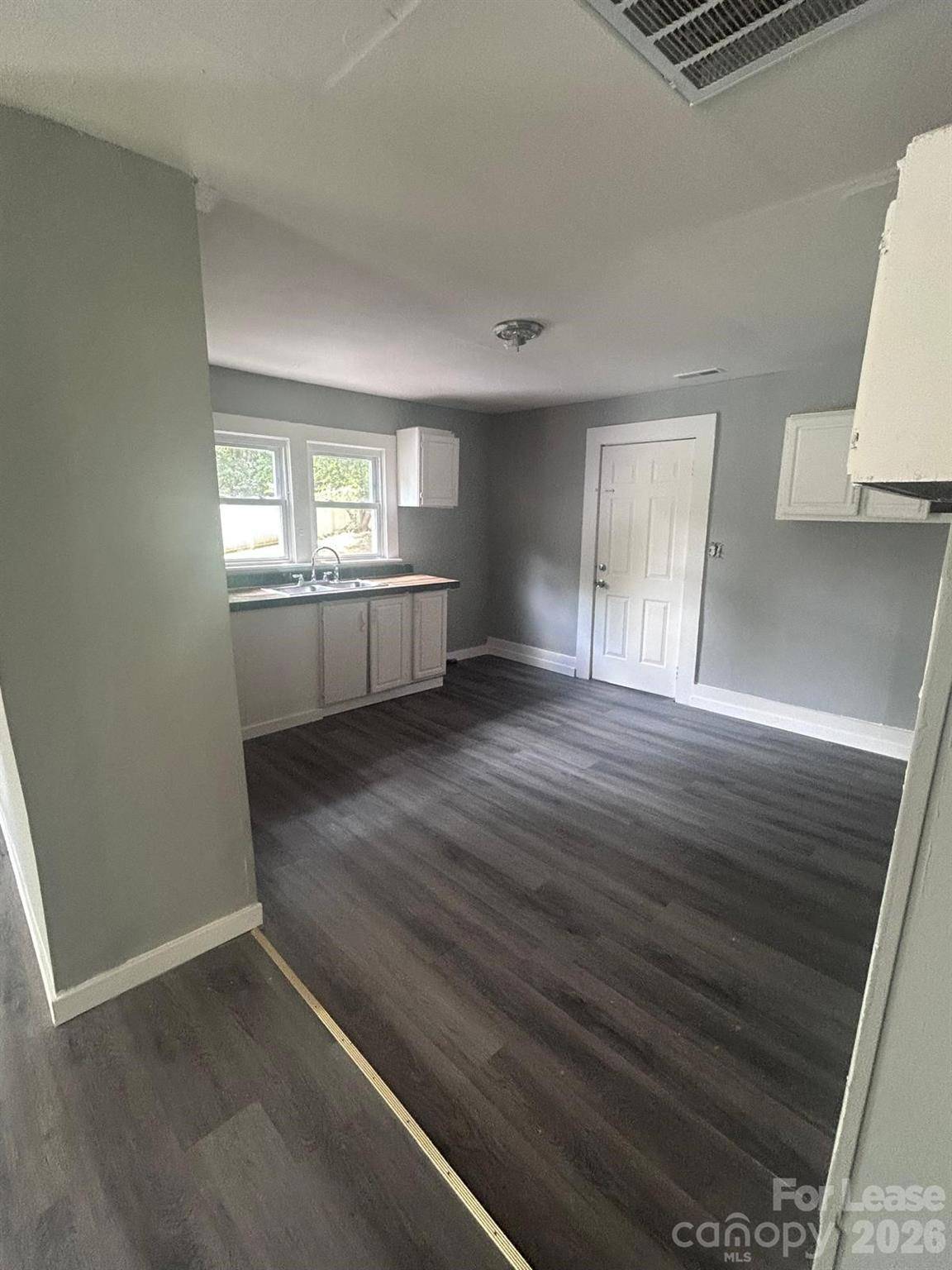 1812 Wilson W Lee BLVD, Statesville, NC 28677