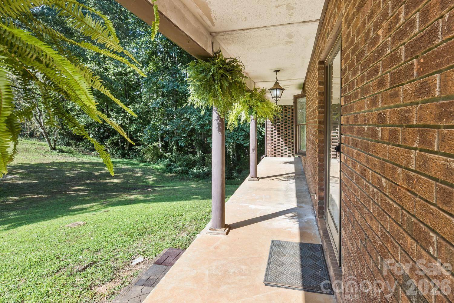 94 Stone DR, Marion, NC 28752