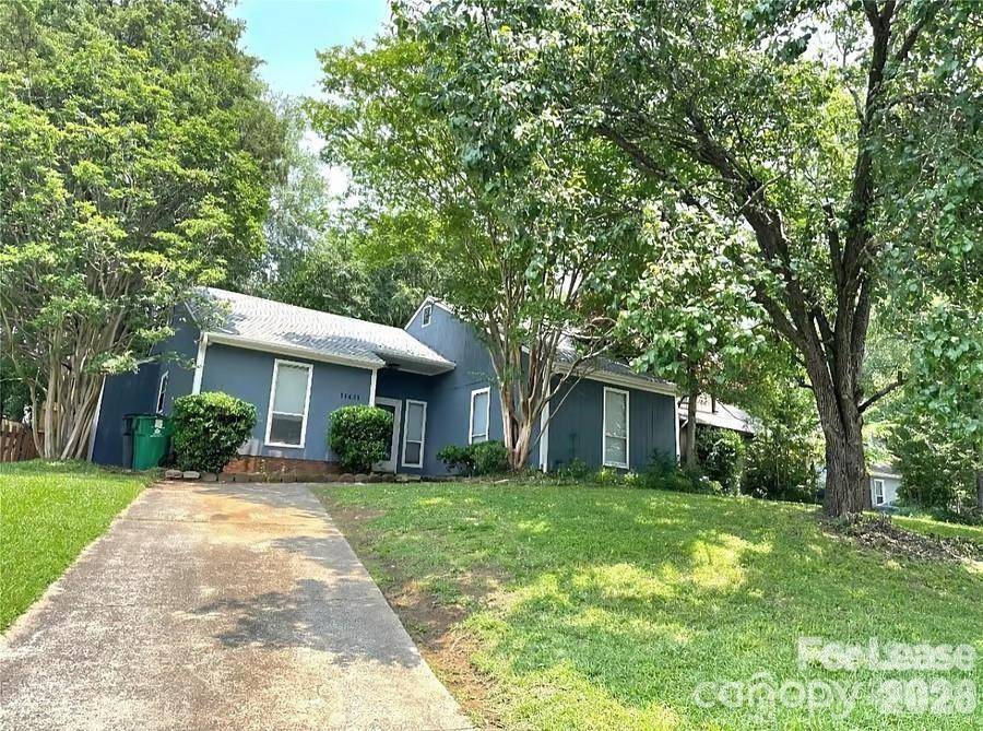 11421 Kingfisher DR, Charlotte, NC 28226