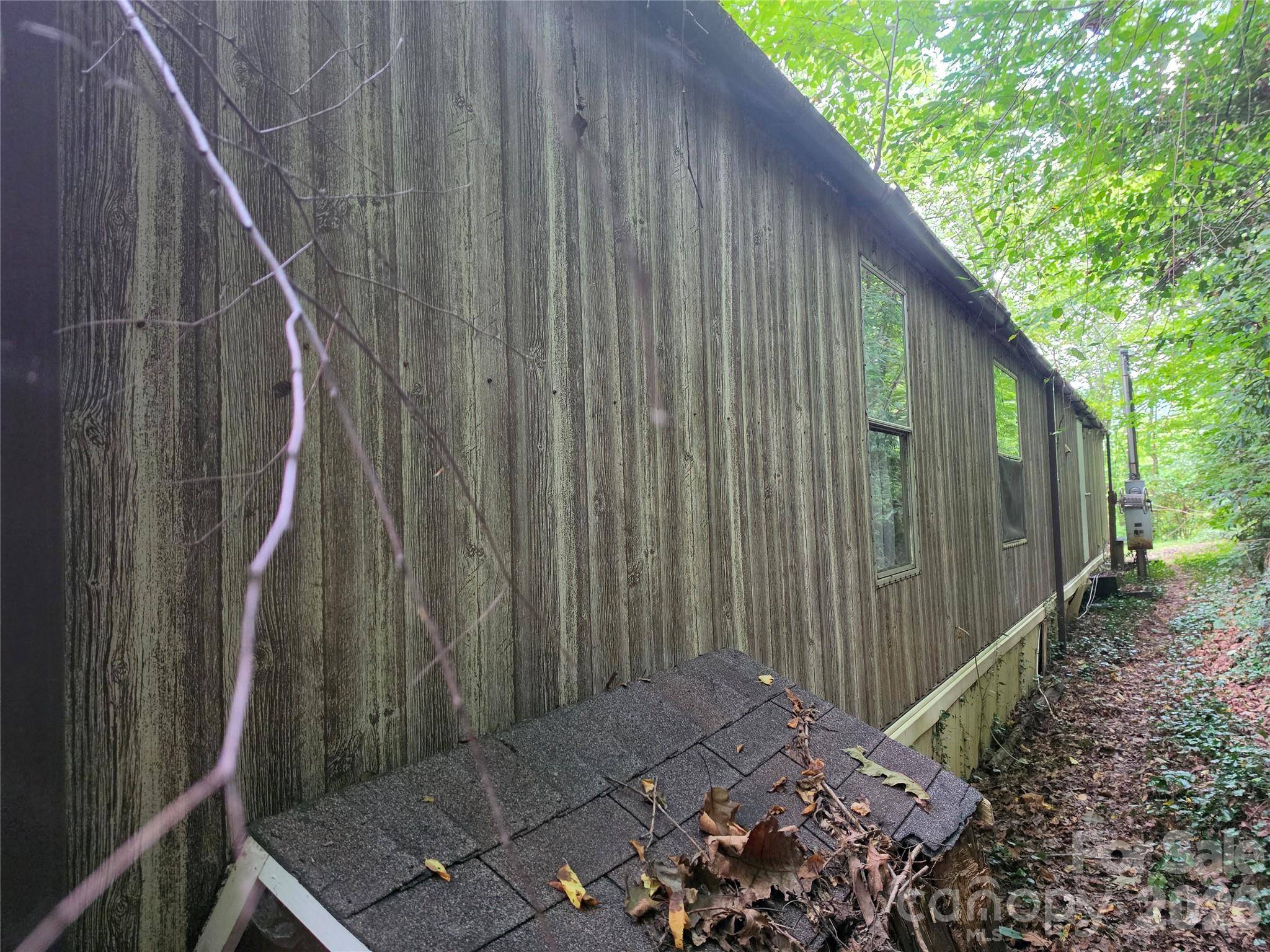 40 Gunches Dirt RD, Candler, NC 28715