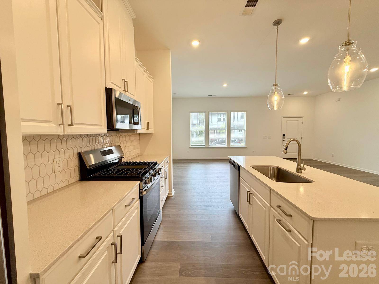 206 Silver Fleet DR, Indian Trail, NC 28079