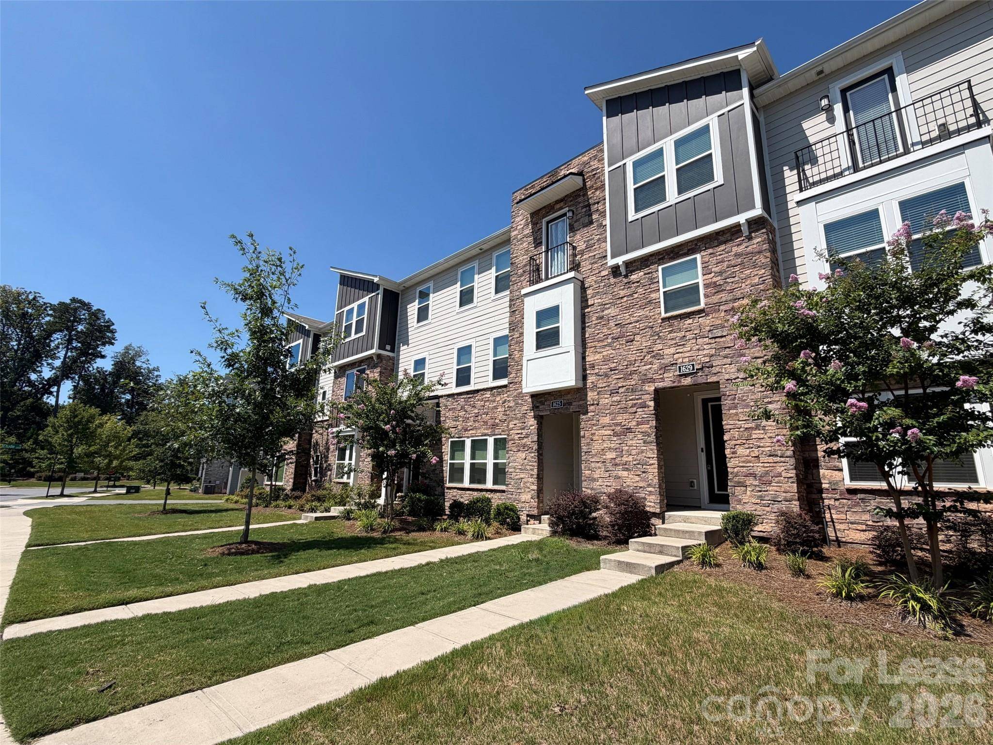 1629 Unison DR, Charlotte, NC 28262