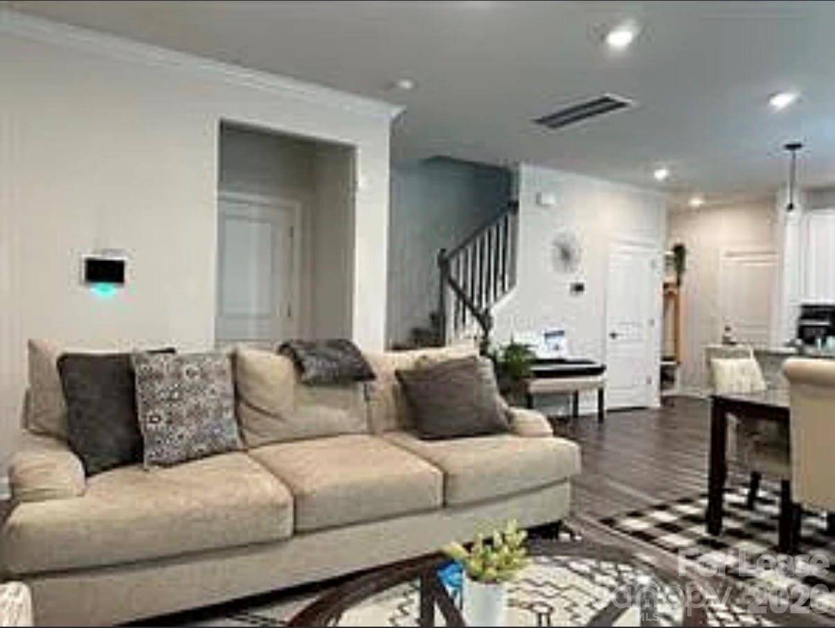 135 Emmett DR, Pineville, NC 28134