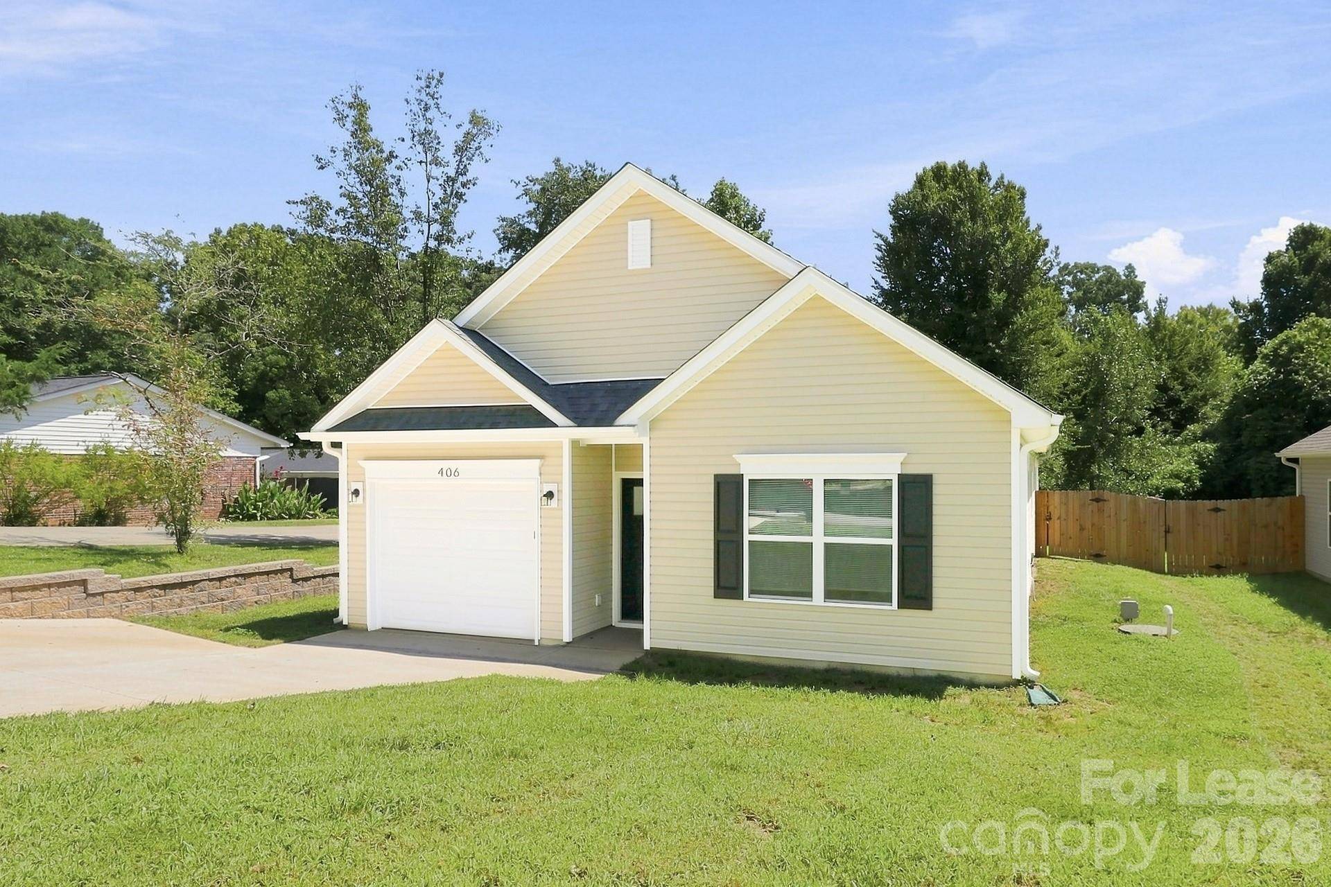 406 Killian AVE, Mount Holly, NC 28120