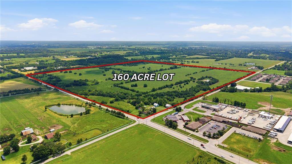 1101 E WALNUT ST, Raymore, MO 64083