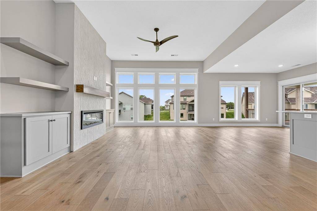 4867 NW Vicolo Dellamore WAY, Riverside, MO 64150