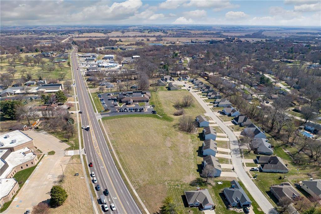 Frederick AVE, St Joseph, MO 64506