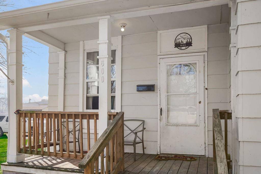 600 E Grandriver ST, Clinton, MO 64735