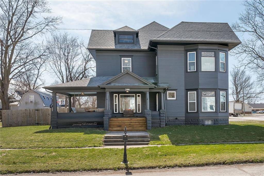 200 E Berry ST, Hamilton, MO 64644