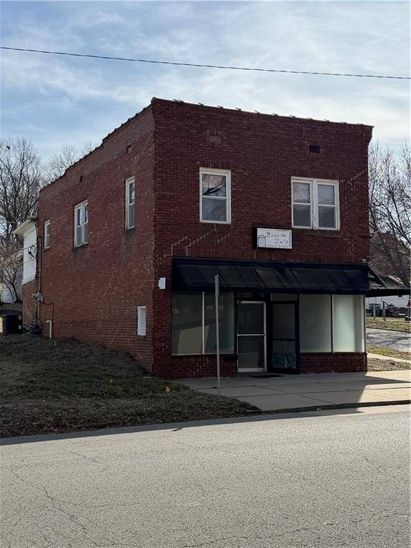 3002 Lafayette ST, St Joseph, MO 64507
