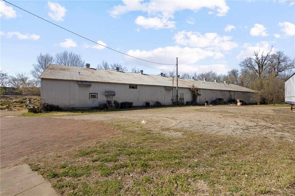 505 E 3rd ST, Fort Scott, KS 66701