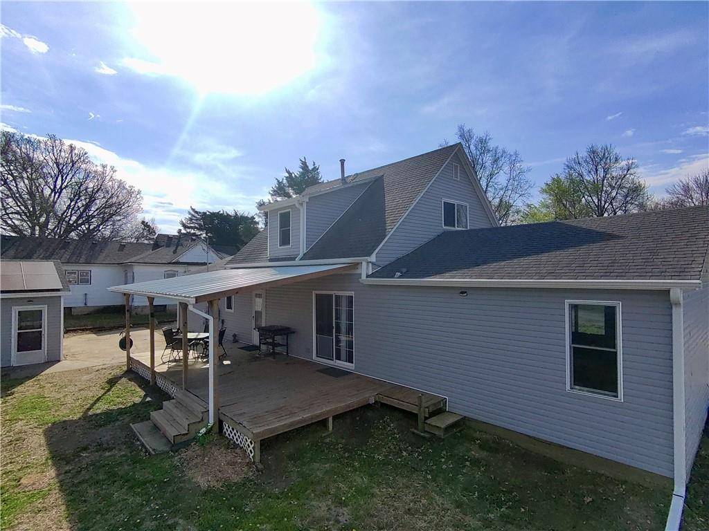 108 E 5th ST, Lebo, KS 66856
