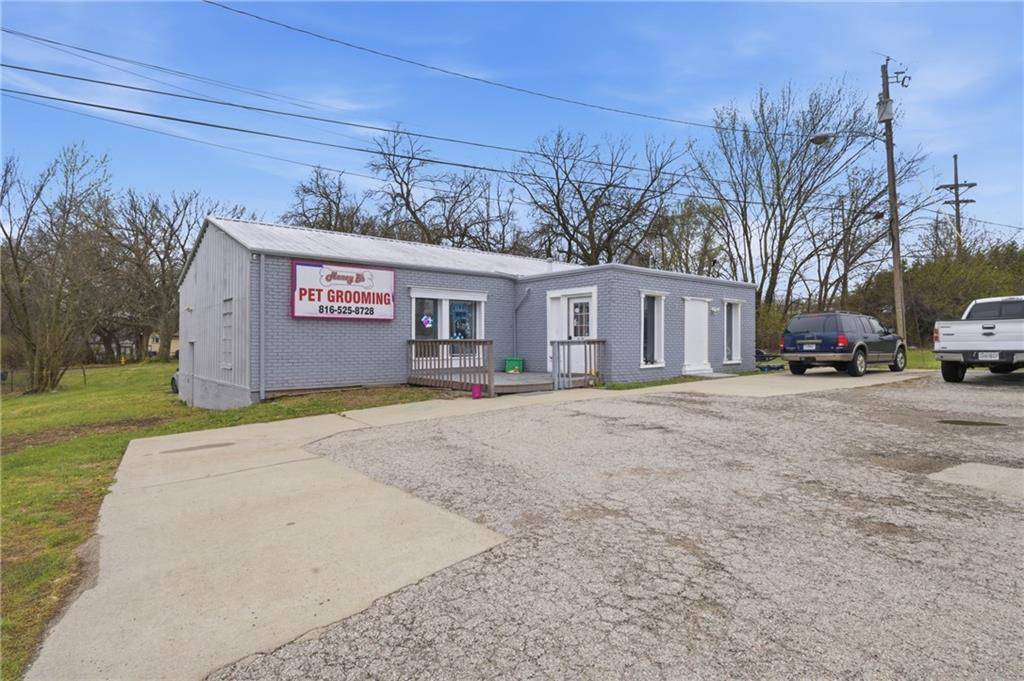 813 SW Oldham BLVD, Lee's Summit, MO 64063