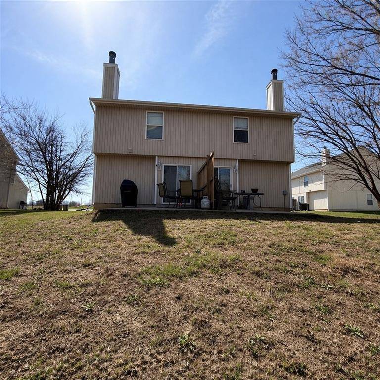 209 & 213 SW South AVE, Blue Springs, MO 64014