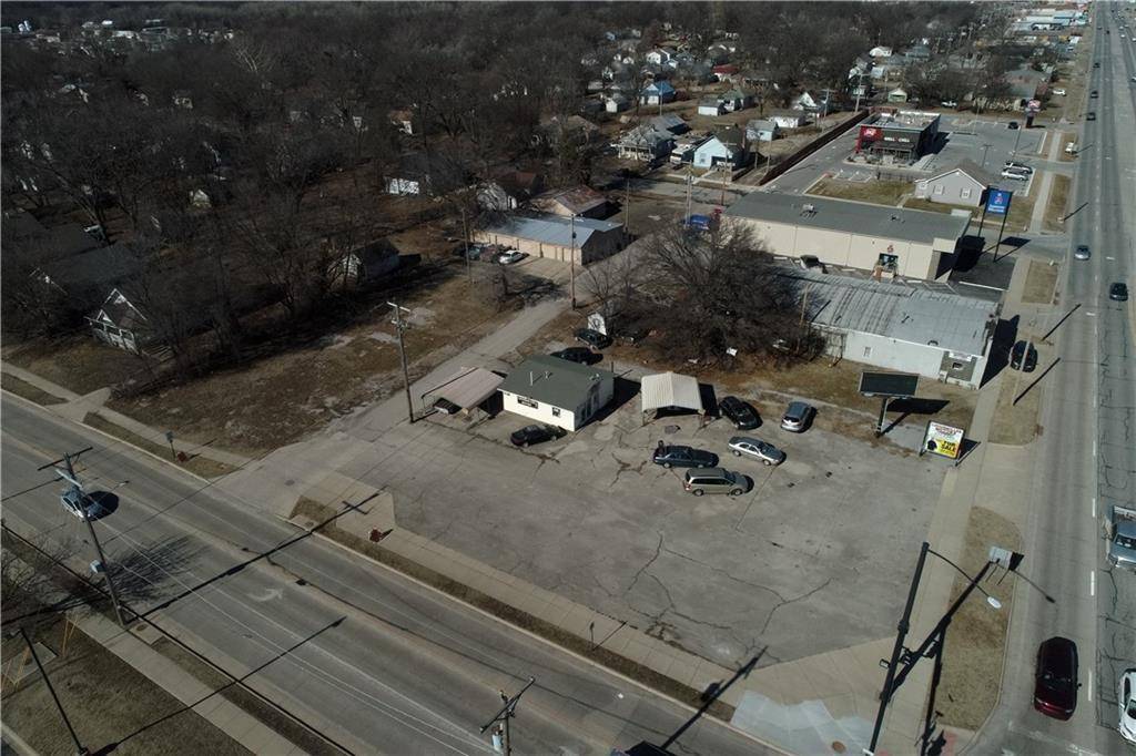 2007 N Broadway ST, Pittsburg, KS 66762