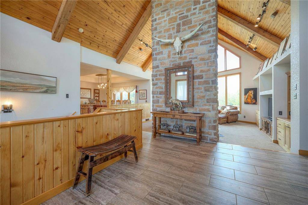 7325 SW 93rd ST, Wakarusa, KS 66546