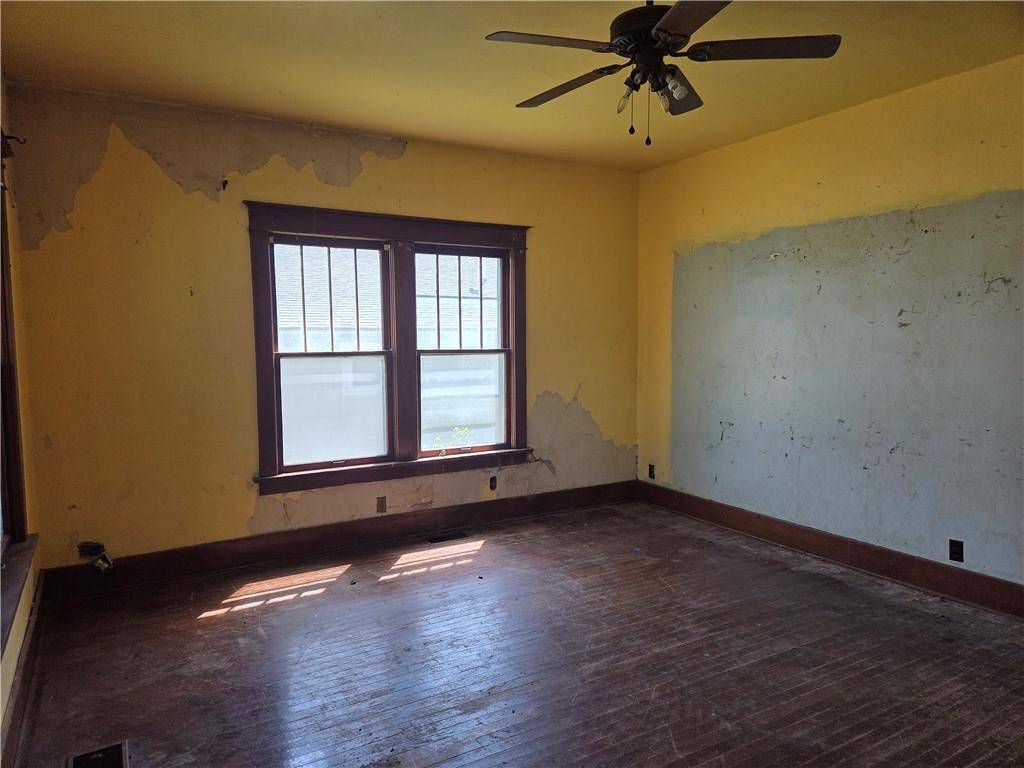 426 Cherry ST, Chillicothe, MO 64601