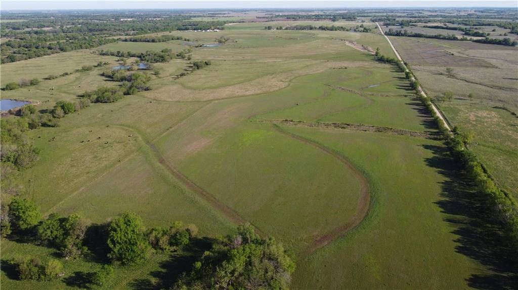 000 Delaware RD, Elsmore, KS 66732