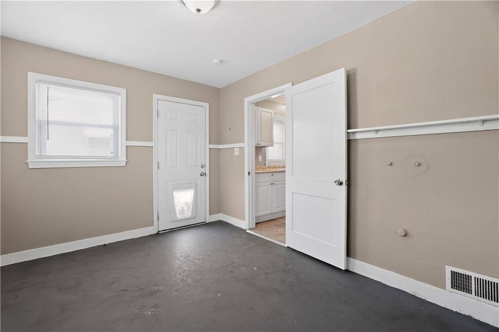 1522 W Walnut ST, Independence, MO 64050