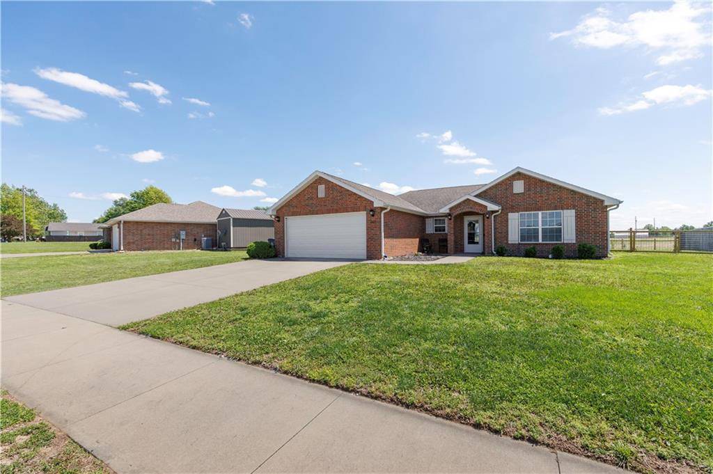 707 Landon DR, Independence, KS 67301