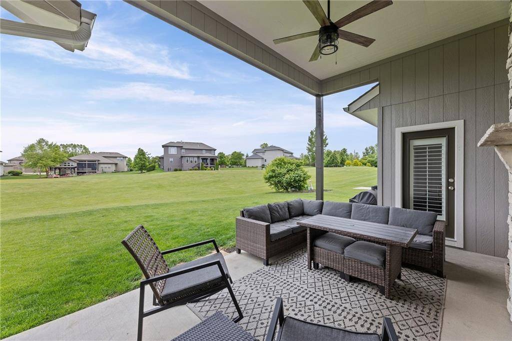 7019 Apache DR, Shawnee, KS 66226