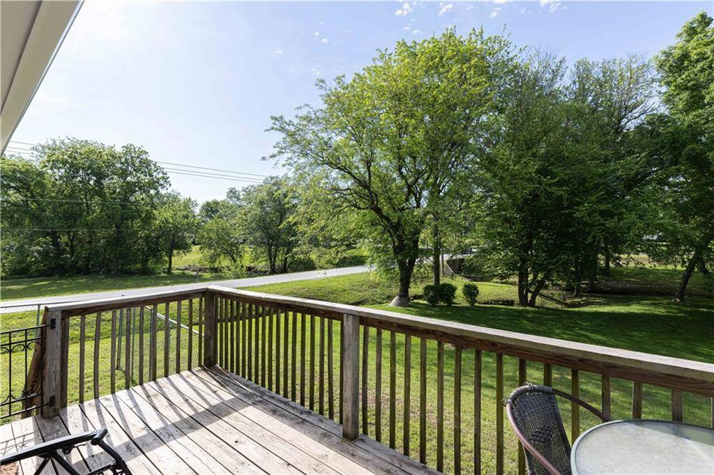 210 E Swisher DR, Clinton, MO 64735