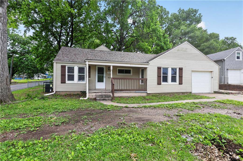 701 W Jones ST, Independence, MO 64052